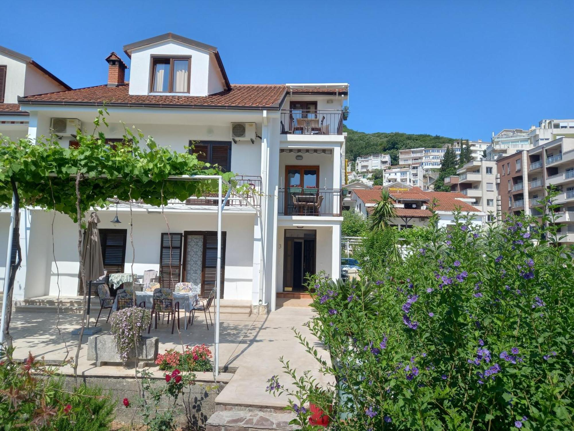 Apartments Budva Center Exteriör bild